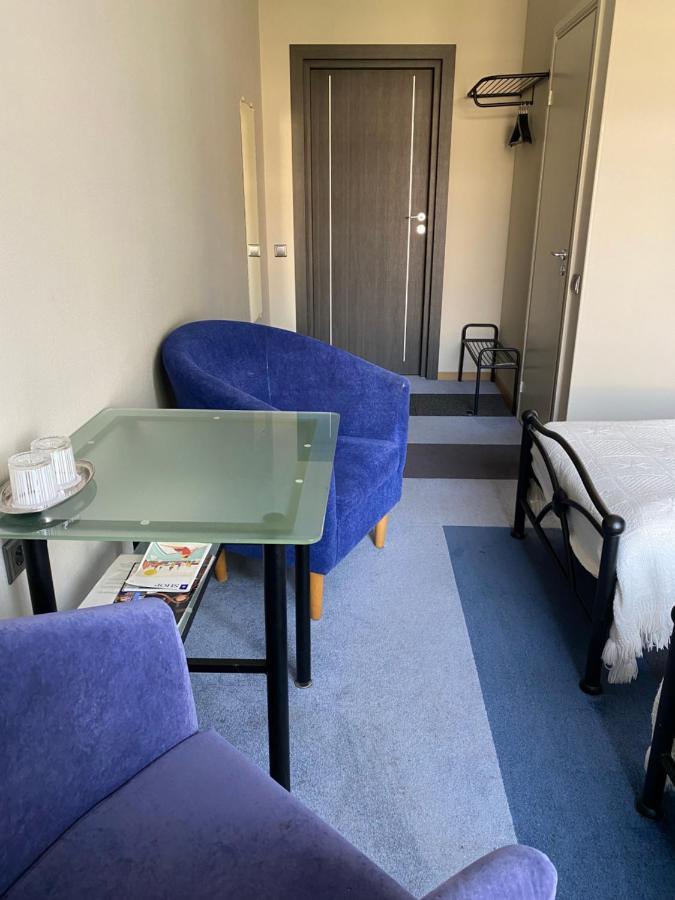 Hotel Kert Free Parking Riga Bagian luar foto