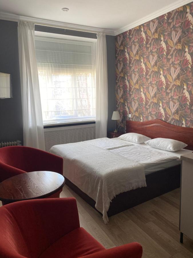 Hotel Kert Free Parking Riga Bagian luar foto
