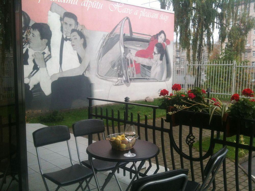 Hotel Kert Free Parking Riga Bagian luar foto