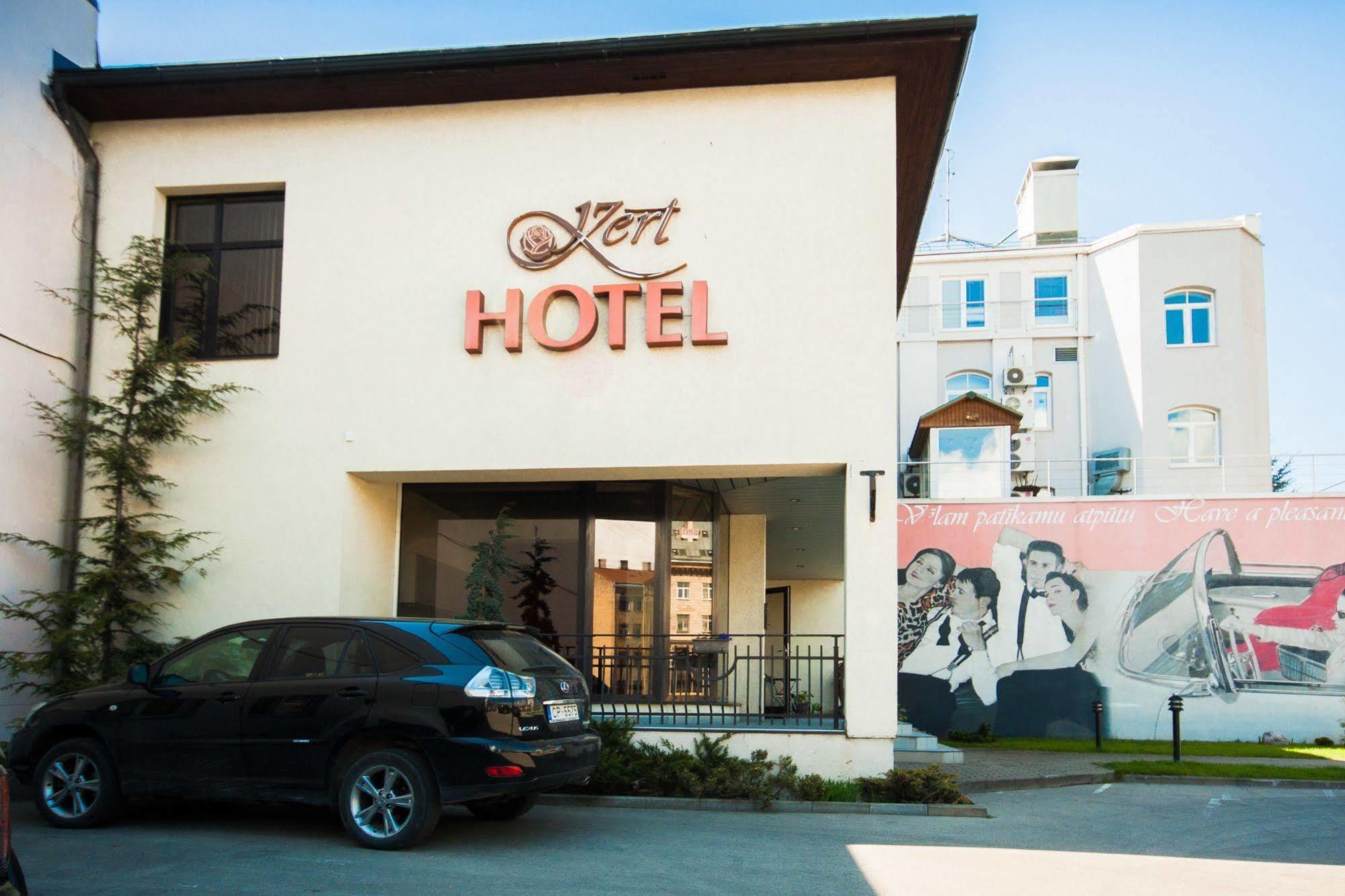 Hotel Kert Free Parking Riga Bagian luar foto